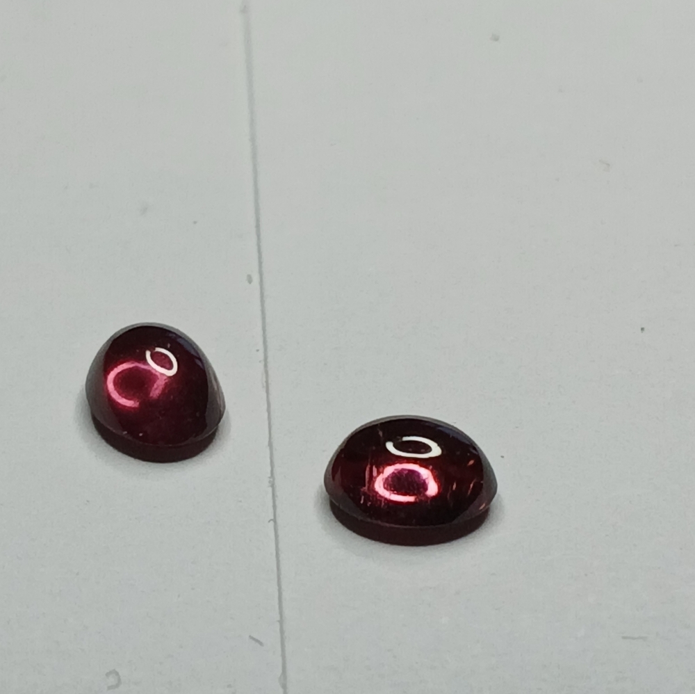 Red Rhoholite Garnet Cabochon Gemstones 5x4mm